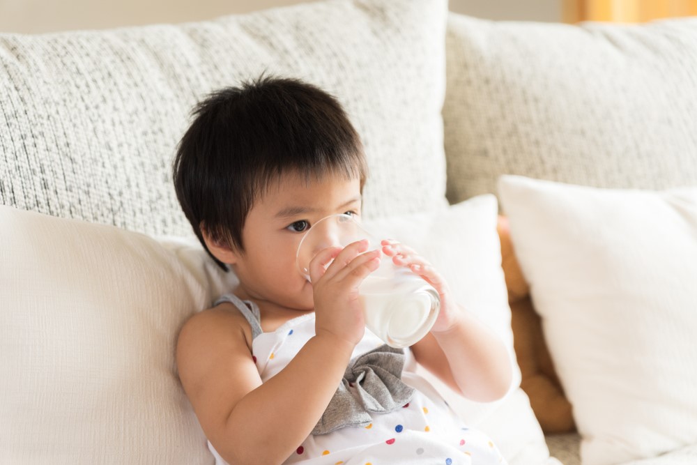 minum susu untuk kesehatan pencernaan anak